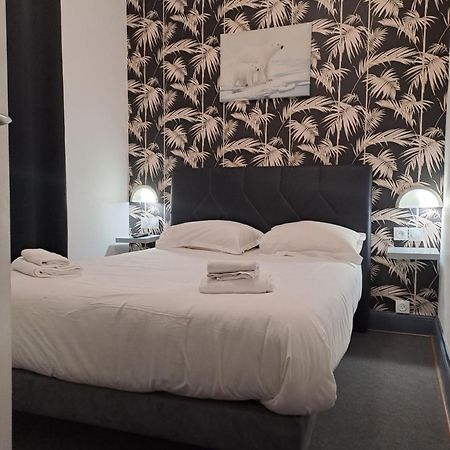 Hotel Le Celtic 蒙吕松 外观 照片