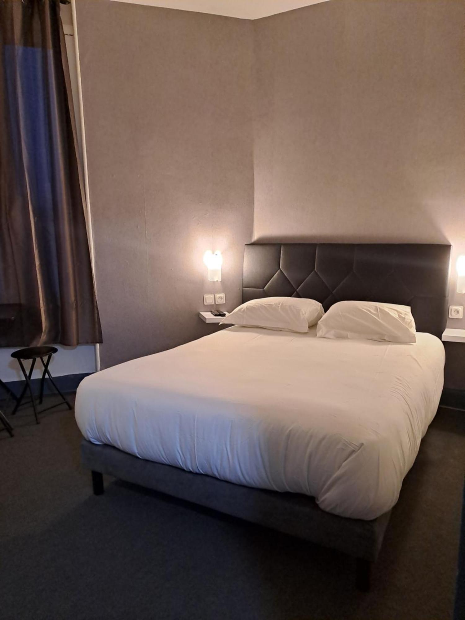 Hotel Le Celtic 蒙吕松 外观 照片